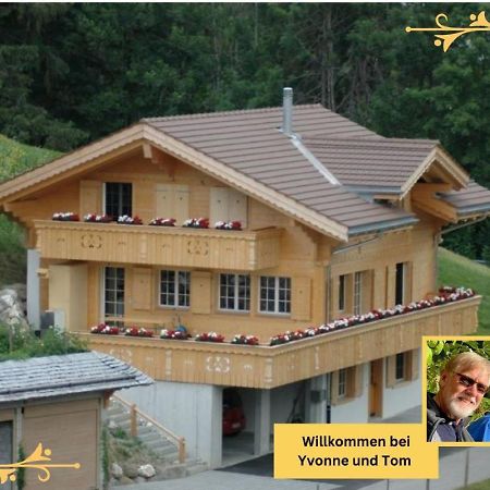 Large Deluxe Studio For 2 - Chalet Lovo Lenk Bagian luar foto