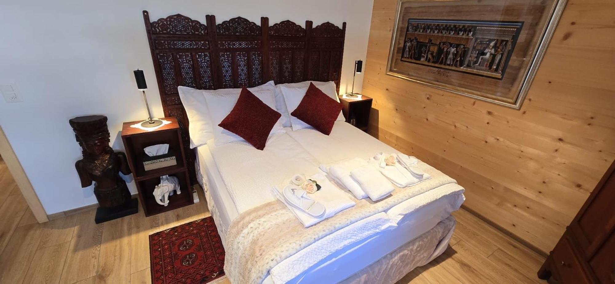 Large Deluxe Studio For 2 - Chalet Lovo Lenk Bagian luar foto