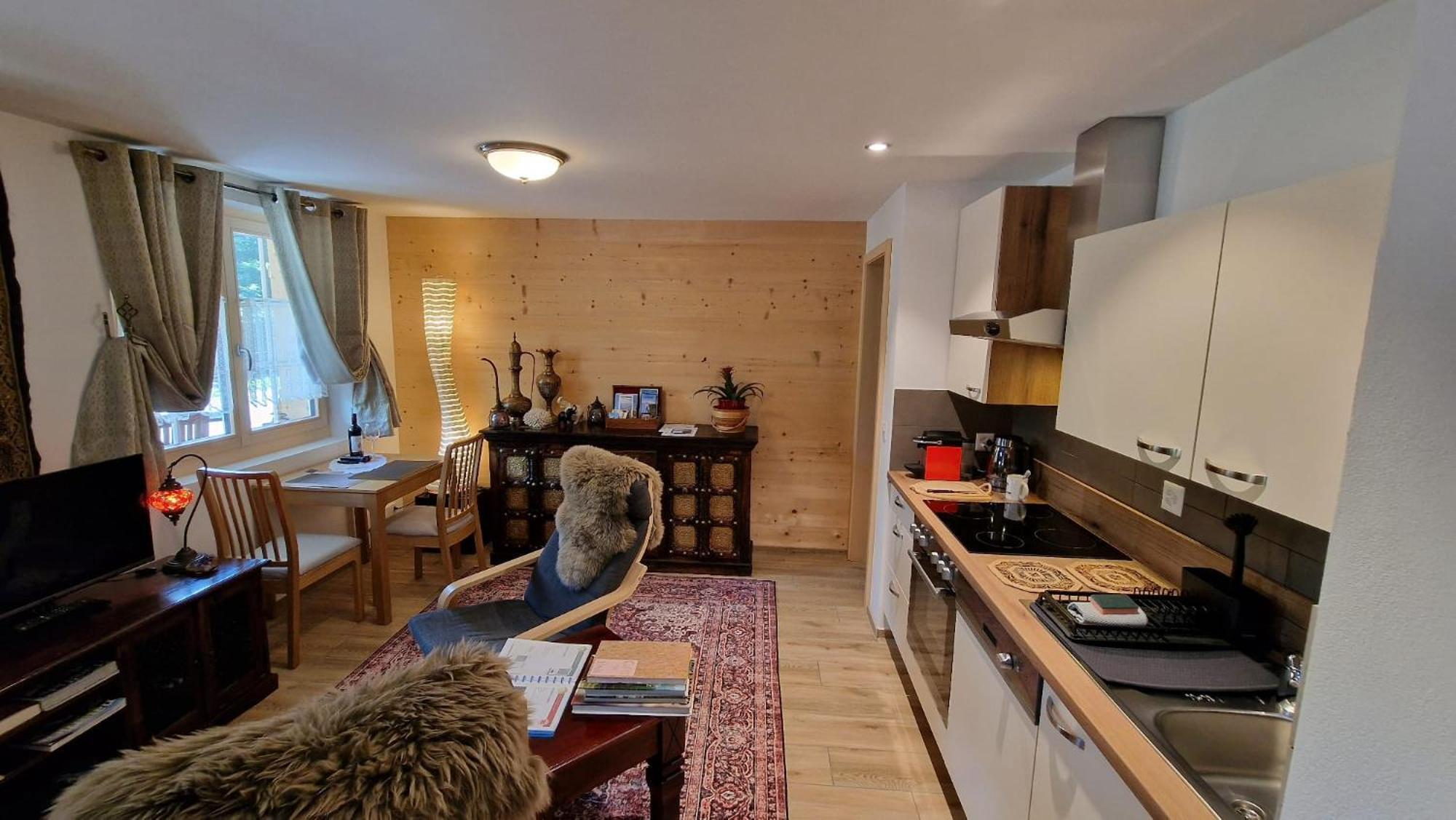 Large Deluxe Studio For 2 - Chalet Lovo Lenk Bagian luar foto